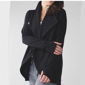 Lululemon That's A Wrap Size 12